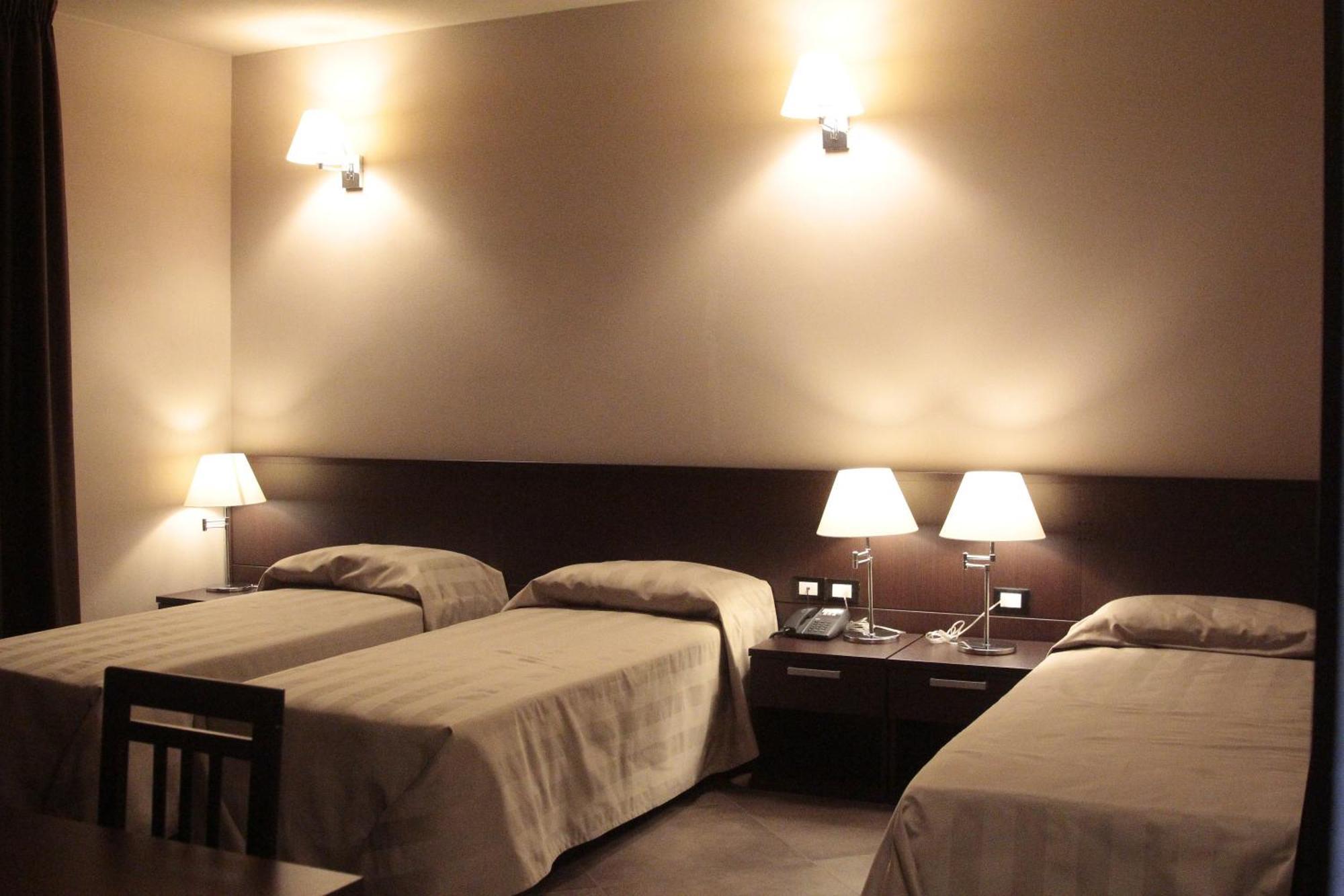 Hotel Le Badie Val di Perga ภายนอก รูปภาพ