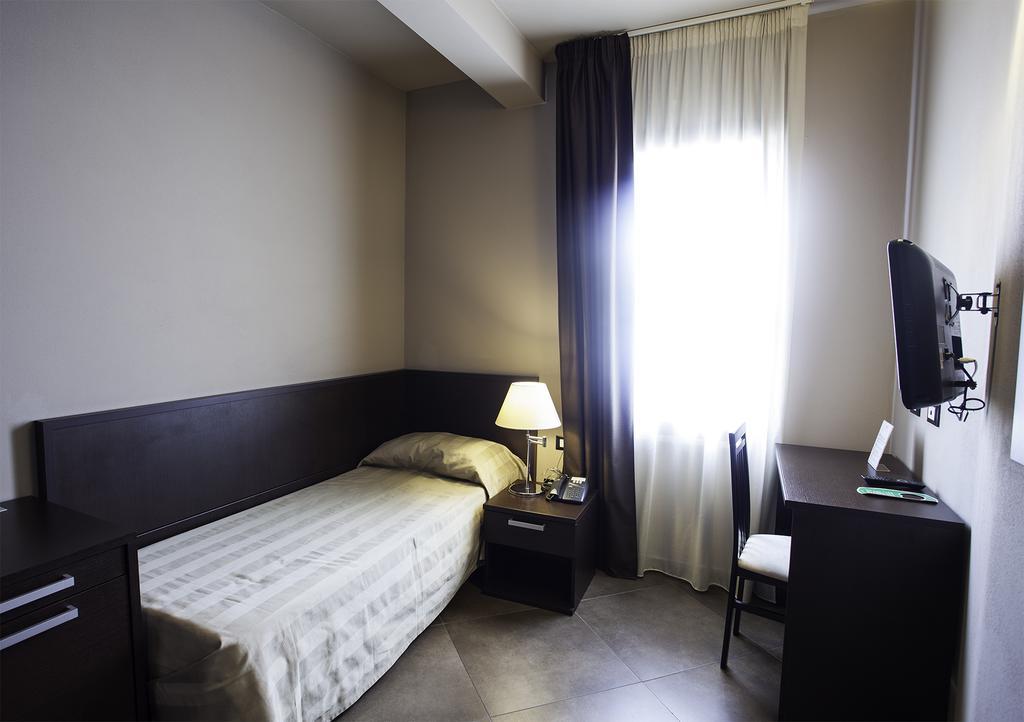 Hotel Le Badie Val di Perga ภายนอก รูปภาพ