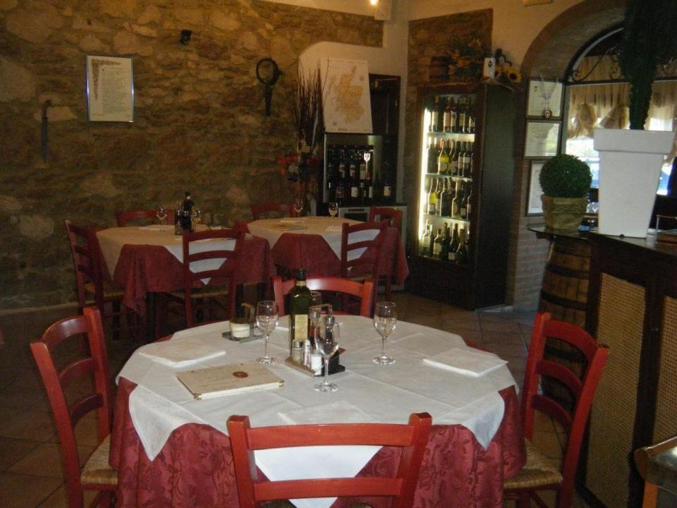 Hotel Le Badie Val di Perga ภายนอก รูปภาพ